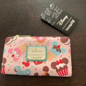 NWT Loungfly Disney Mickey and Minnie Mouse Sweets Flap Wallet